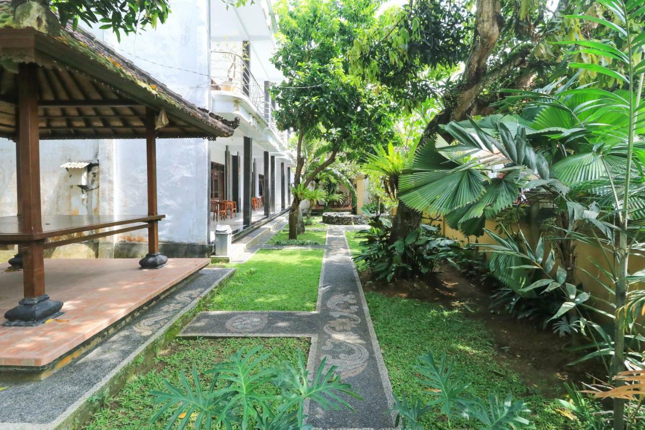 Gianyar Hotel Εξωτερικό φωτογραφία